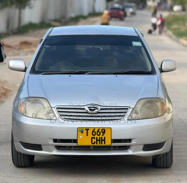 Toyota Corolla 2003 Silver