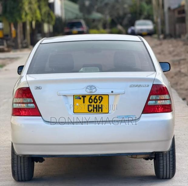 Toyota Corolla 2003 Silver