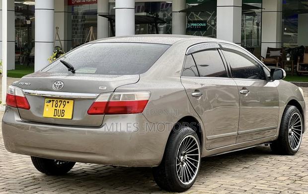 Toyota Premio 2008 Gray