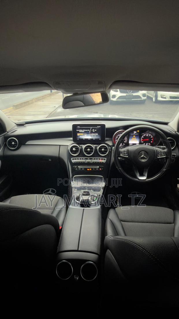 Mercedes-Benz C-Class 2014 Silver