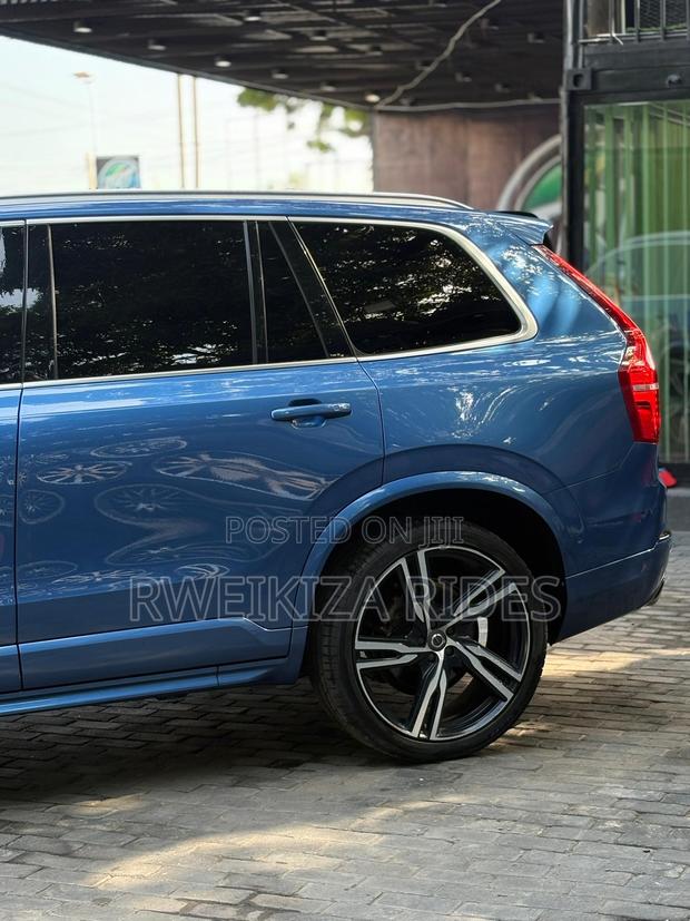 Volvo XC90 2019 Blue
