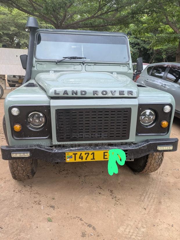 Land Rover Defender 2008 Green