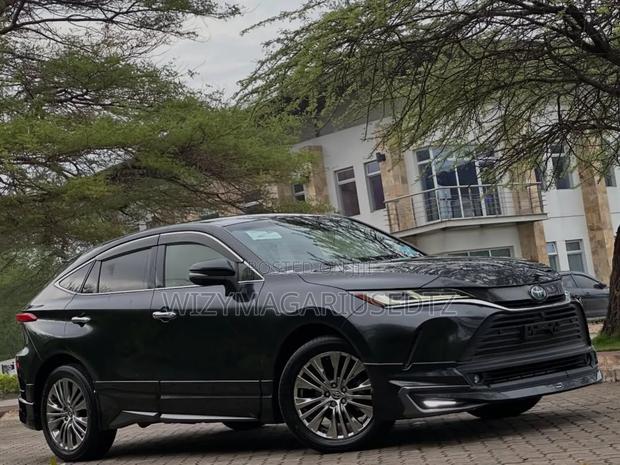 Toyota Harrier Hybrid Z 2021 Ivory