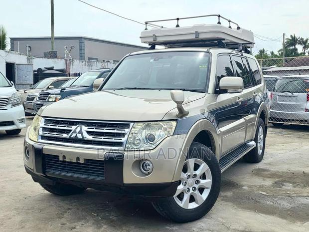 Mitsubishi Pajero 3.2 Di-D 2008 Gold