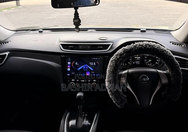 Nissan X-Trail 2.0 Petrol FWD 2014 Black