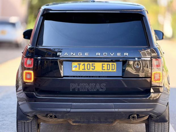 Land Rover Range Rover Vogue 2018 Black