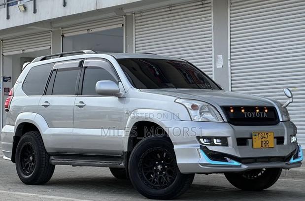 Toyota Land Cruiser Prado 2005 Silver