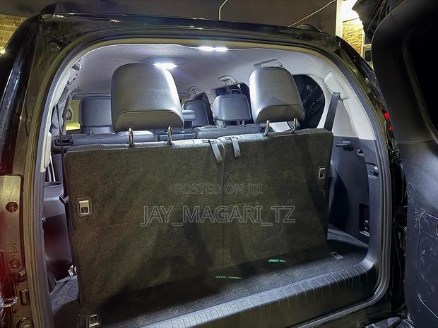 Toyota Land Cruiser Prado 2021 Black