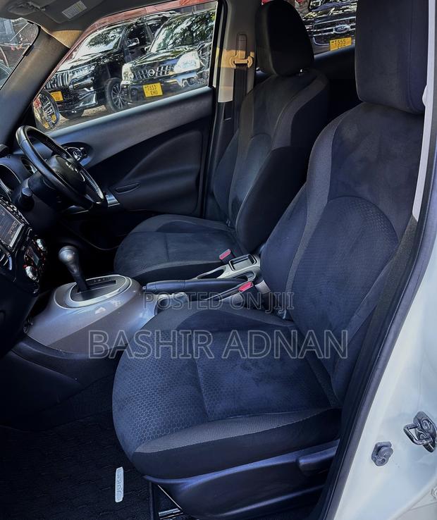 Nissan Juke 2011 White