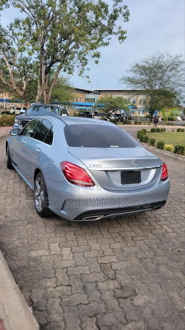 Mercedes-Benz C-Class 2016 Silver