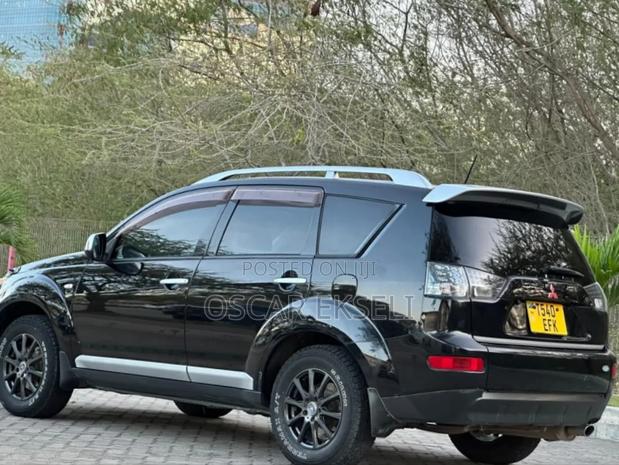 Mitsubishi Outlander 2009 Black