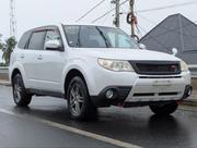 Subaru Forester 2.5X Automatic 2012 White for sale