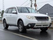 Subaru Forester 2.5X Automatic 2012 White for sale