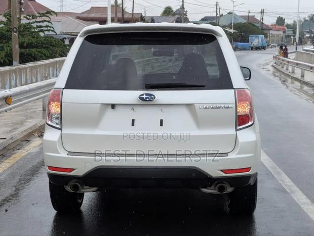 Subaru Forester 2.5X Automatic 2012 White