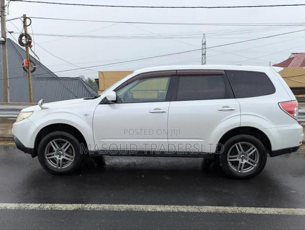 Subaru Forester 2.5X Automatic 2012 White
