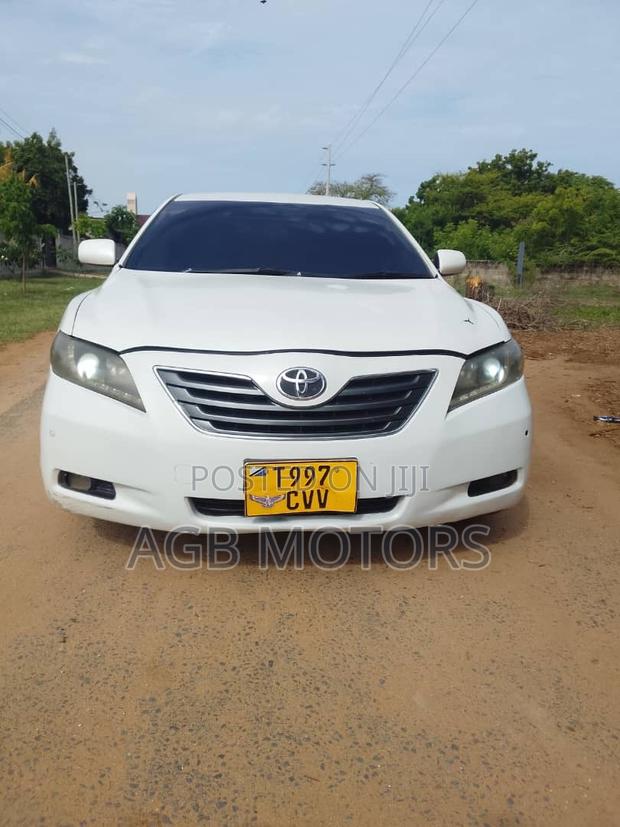 Toyota Camry 2.3 2007 White