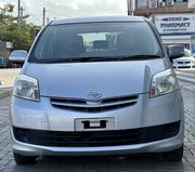 Toyota Passo Sette 1.5 AWD 2009 Blue for sale