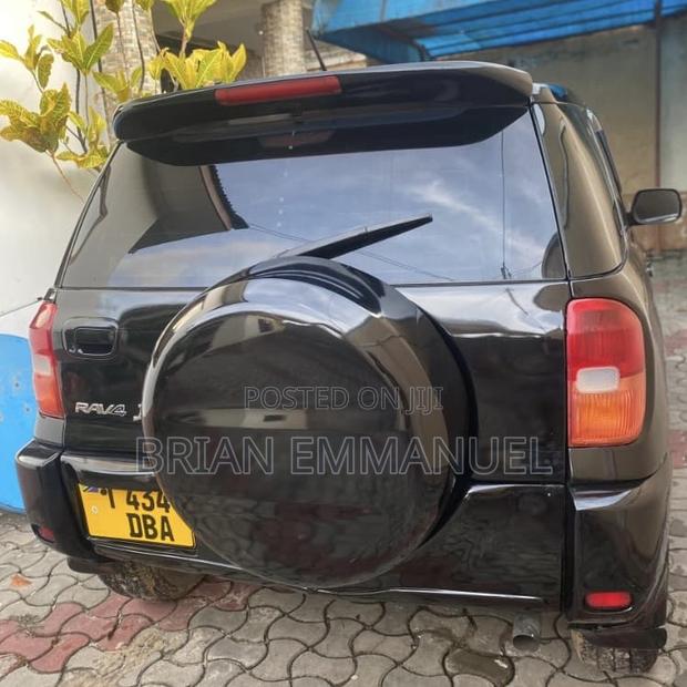 Toyota RAV4 2005 Black
