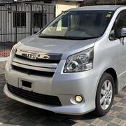 Toyota Noah 2009 Silver for sale