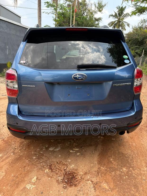 Subaru Forester SV Premium 2014 Blue