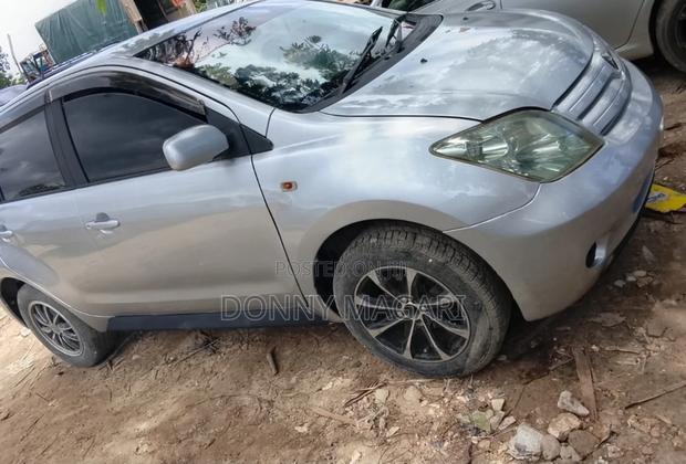 Toyota IST 2005 Silver