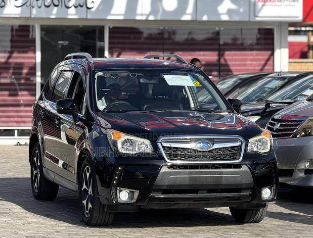 Subaru Forester 2015 Black