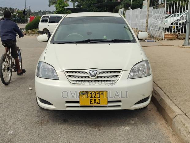 Toyota Allex 2004 White