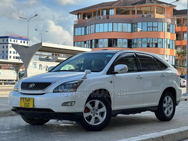 Toyota Harrier 2007 White