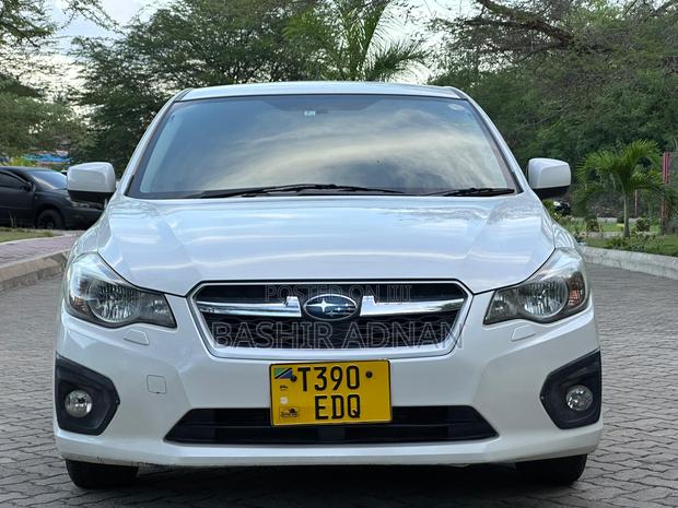 Subaru Impreza 2.0i Limited 4-dr 2013 White