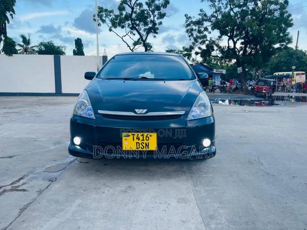 Toyota Wish 2005 Black