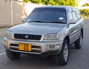 Toyota RAV4 Automatic 2000 Silver for sale