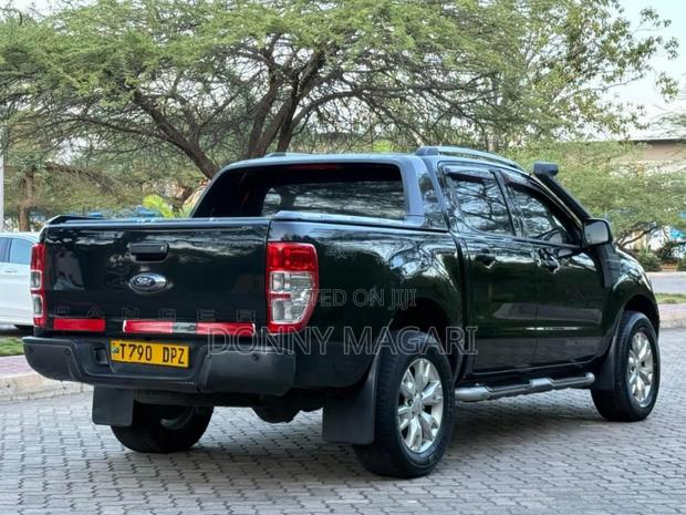 Ford Ranger 2015 Black