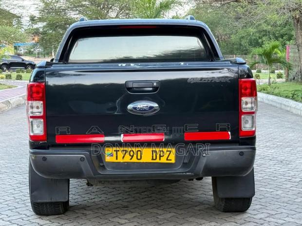Ford Ranger 2015 Black