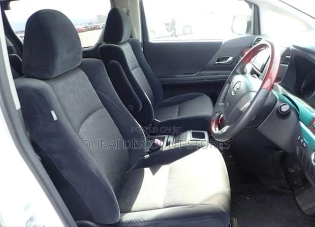 Toyota Alphard 2010 White