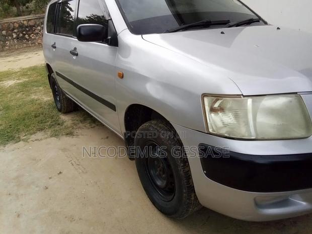 Toyota Succeed 2008 Silver
