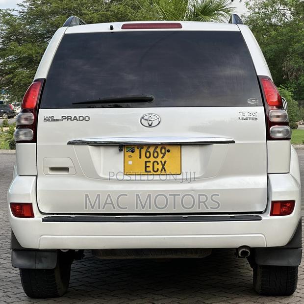 Toyota Land Cruiser Prado 3.0 D-4D 5dr 2006 White