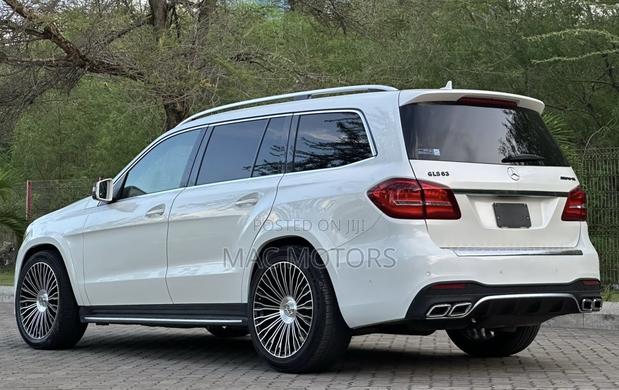 Mercedes-Benz GLS-Class GLS63 AMG Base 2017 White