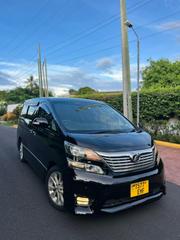 Toyota Vellfire 2010 Black for sale