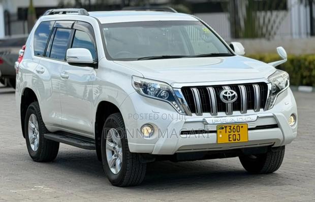 Toyota Land Cruiser Prado 2016 White