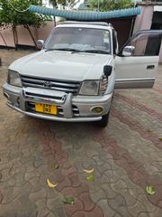Toyota Land Cruiser Prado 2001 White for sale