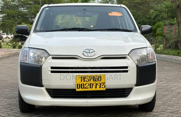 Toyota Probox 2016 White
