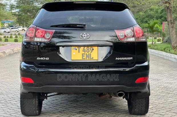 Toyota Harrier 2.4 2008 Black