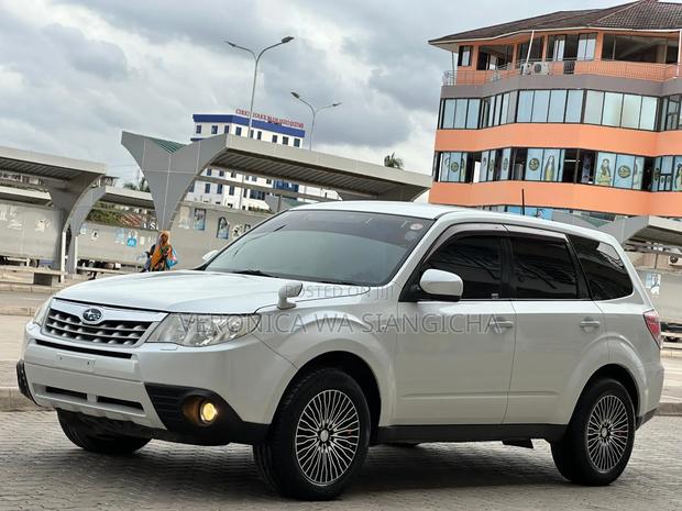 Subaru Forester 2011 White