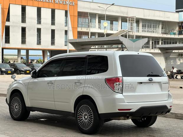 Subaru Forester 2011 White