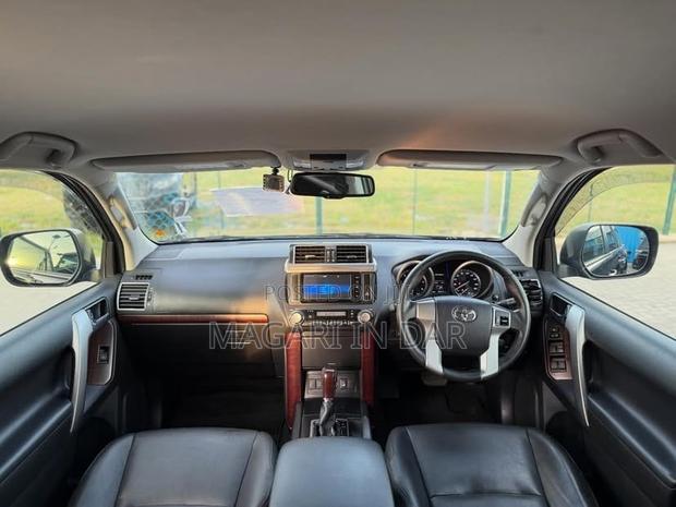 Toyota Land Cruiser Prado 2015 Black