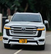 Toyota Land Cruiser 2022 White for sale