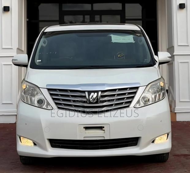 Toyota Alphard 2008 White