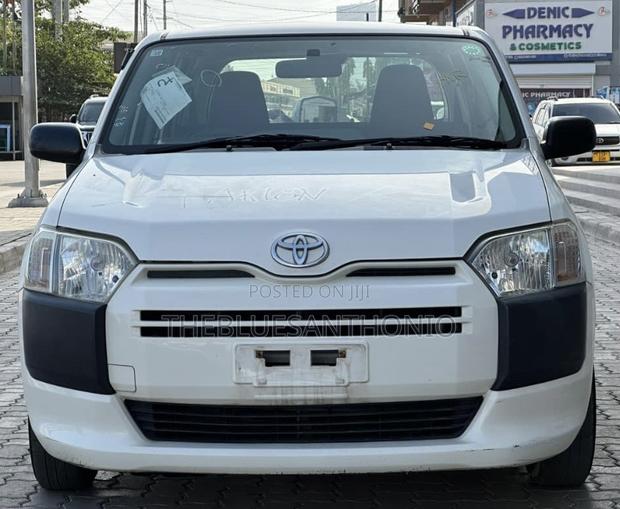 Toyota Probox 2015 White