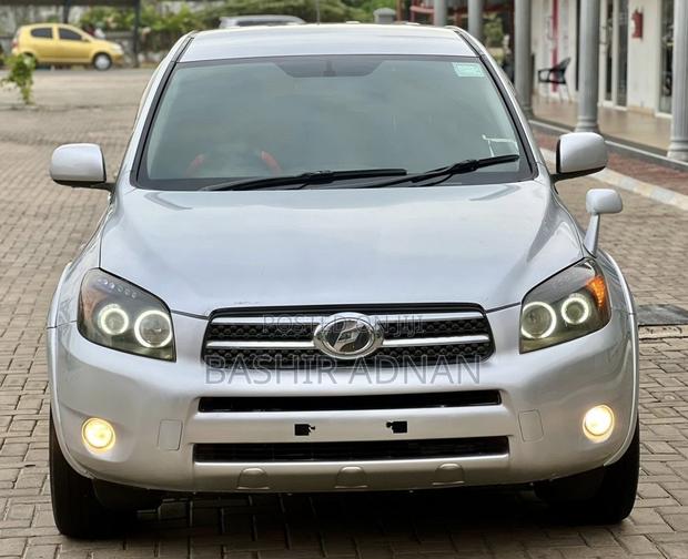 Toyota RAV4 2006 Silver
