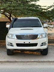 Toyota Hilux 2.5 D-4D Double Cab 2008 White for sale